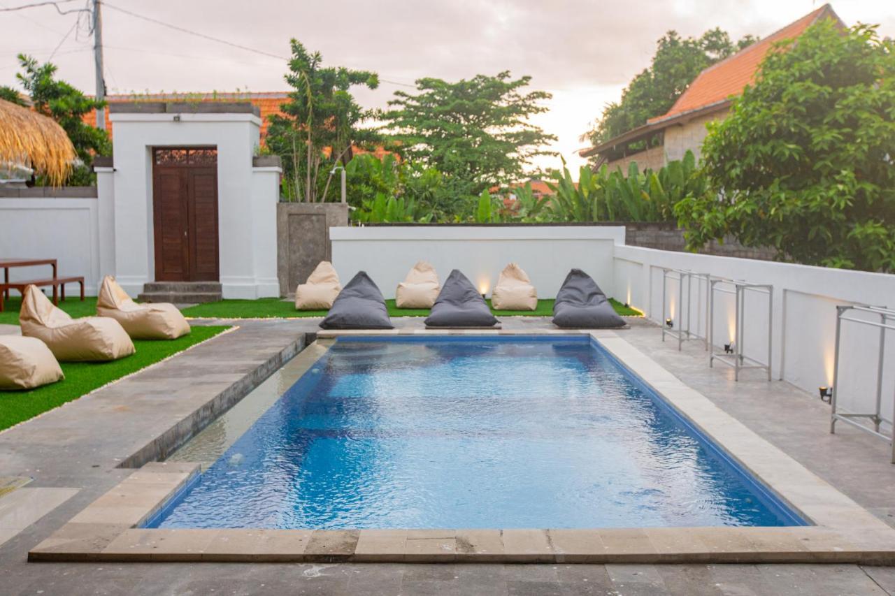 Ahoy Hostel Canggu Exterior foto